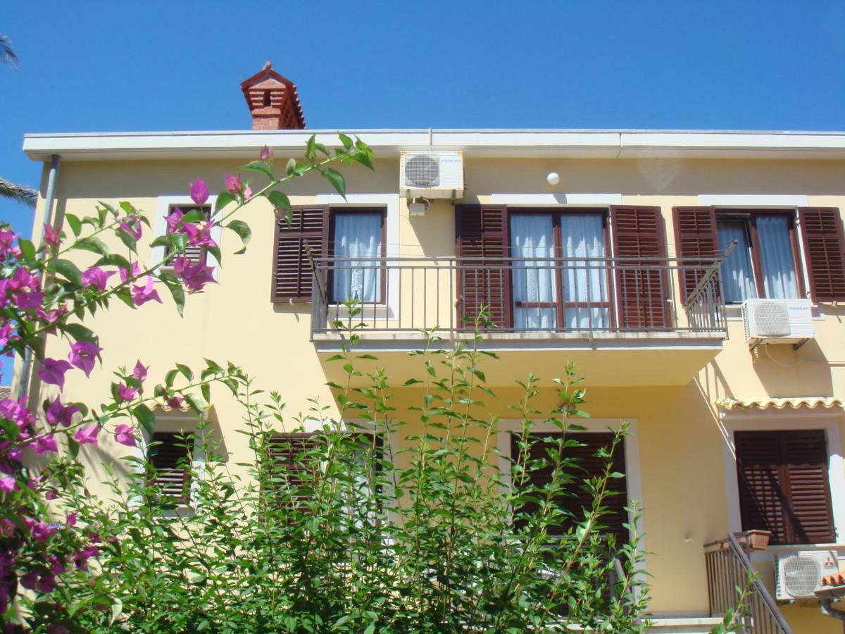 Andrino Appartement Mali Lošinj Buitenkant foto